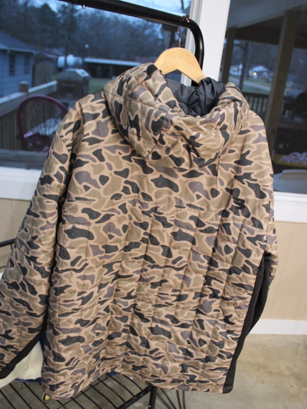Burlebo Camo Puffer Jacket Mens Size XL New With Tags - Picture 2 of 8